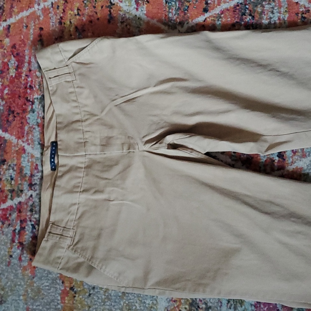 Old Navy Wide Leg Pants in Khaki Tan - Picture 2 of 10